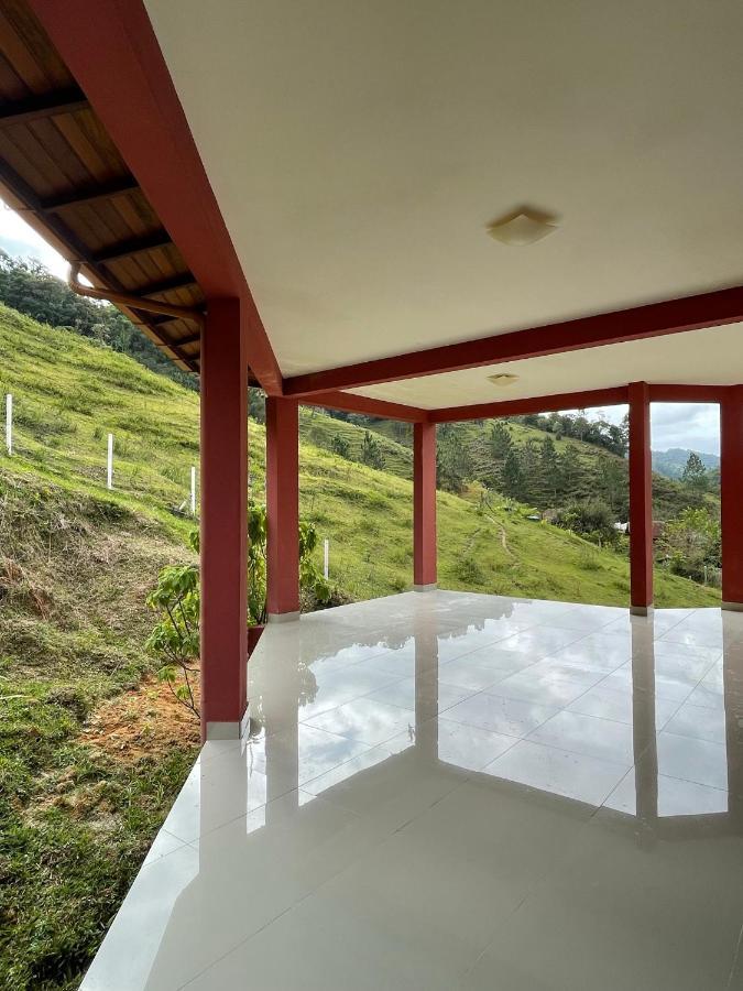 Ampla Casa De Campo - Afaven Aguas Mornas エクステリア 写真